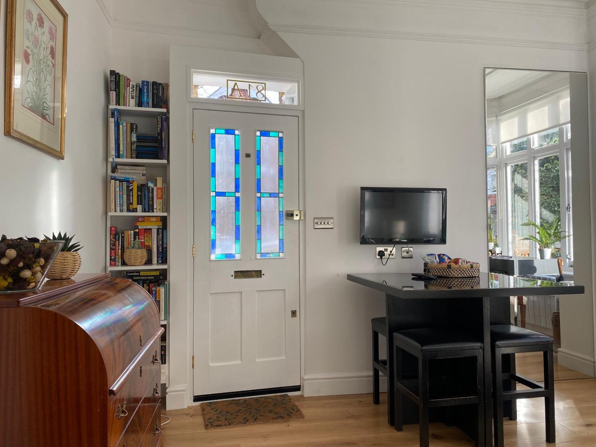 Interior Designed Flat Near Kew Botanical Gardens Apartment London Exterior photo